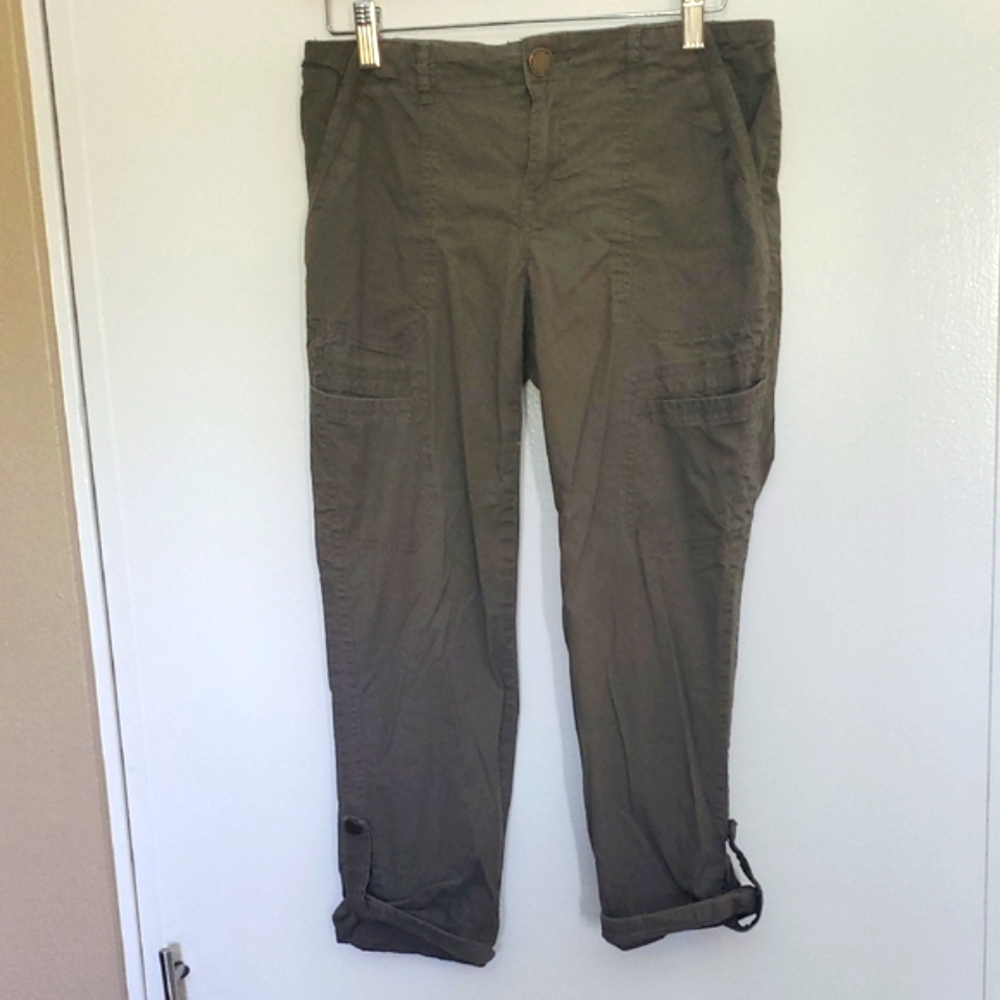 Democracy Womenss Khaki Cargo Pants.